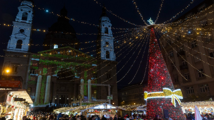 Most berobban a kombinált utazás és a mikroturizmus – így alakul idén a hazai adventi időszak