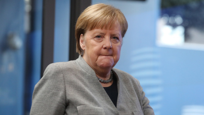 Az új programjáról dönt a CDU – Angela Merkelnek csak a szelleme kísért a kongresszuson