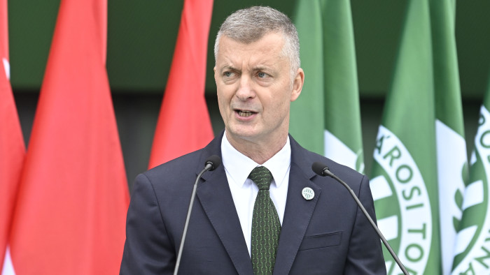 Újabb legendák álltak ki Kubatov Gábor mellett, itt a névsor