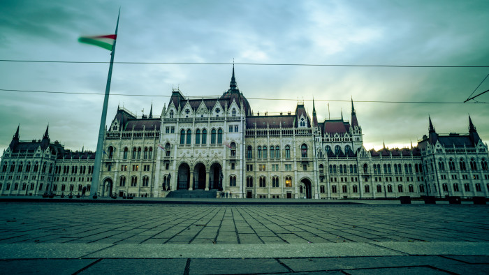 Politikai jelzéssel bíró kulturális bejelentést tett Magyar Péter az alakuló ülésről