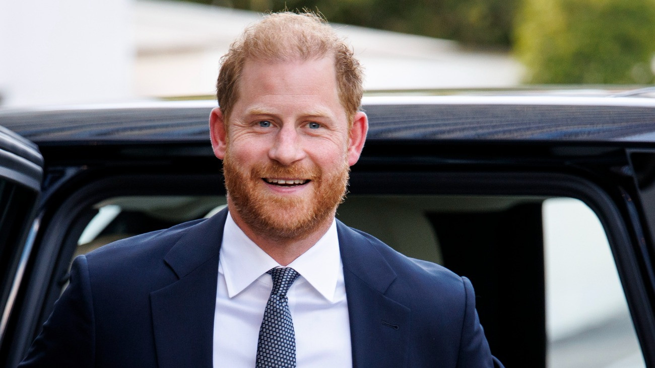 Titokban érkezett Kijevbe Harry herceg, mégis készült videó