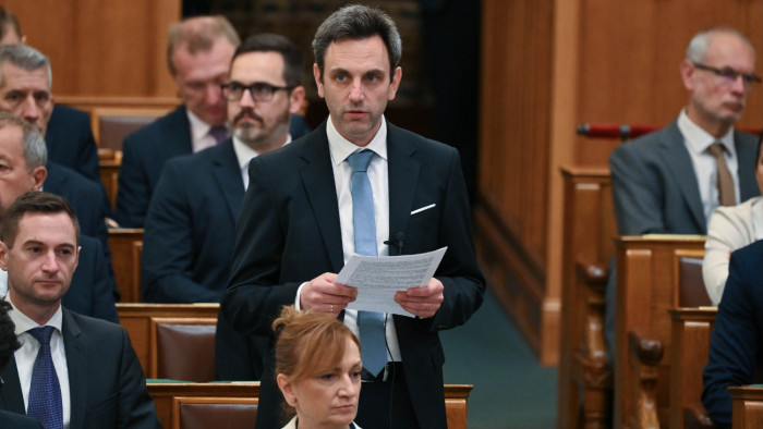 Így kerülnek nyilvánosságra az ügynökakták