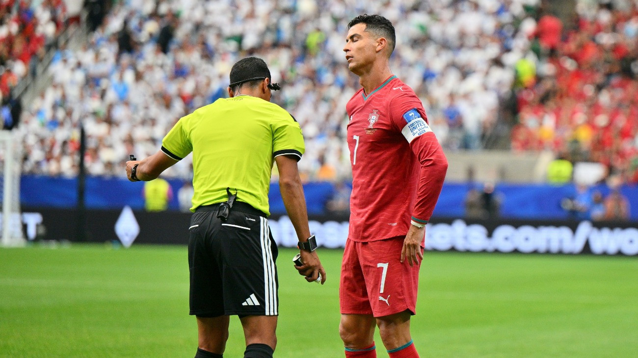 Cristiano Ronaldo: „Egyáltalán nem érdekelnek mások”