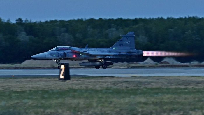 Csiki Varga Tamás a Gripen-balesetről: az egyik kulcstényező, hogy fel volt fegyverezve a gép