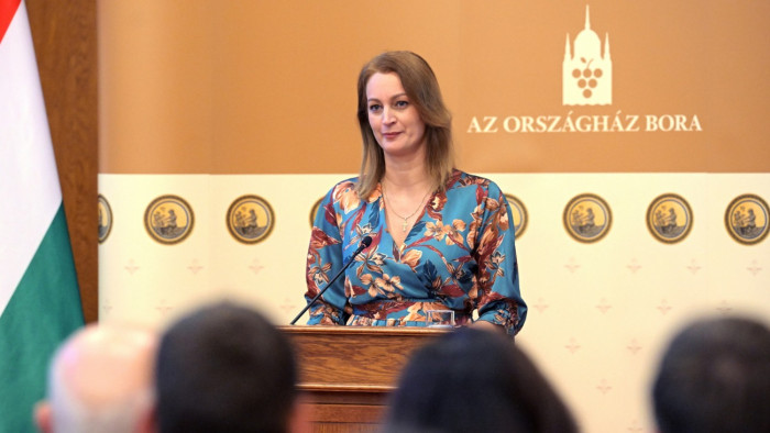 Megvannak az Országház kedvencei, Forsthoffer Ágnes lerántotta a leplet